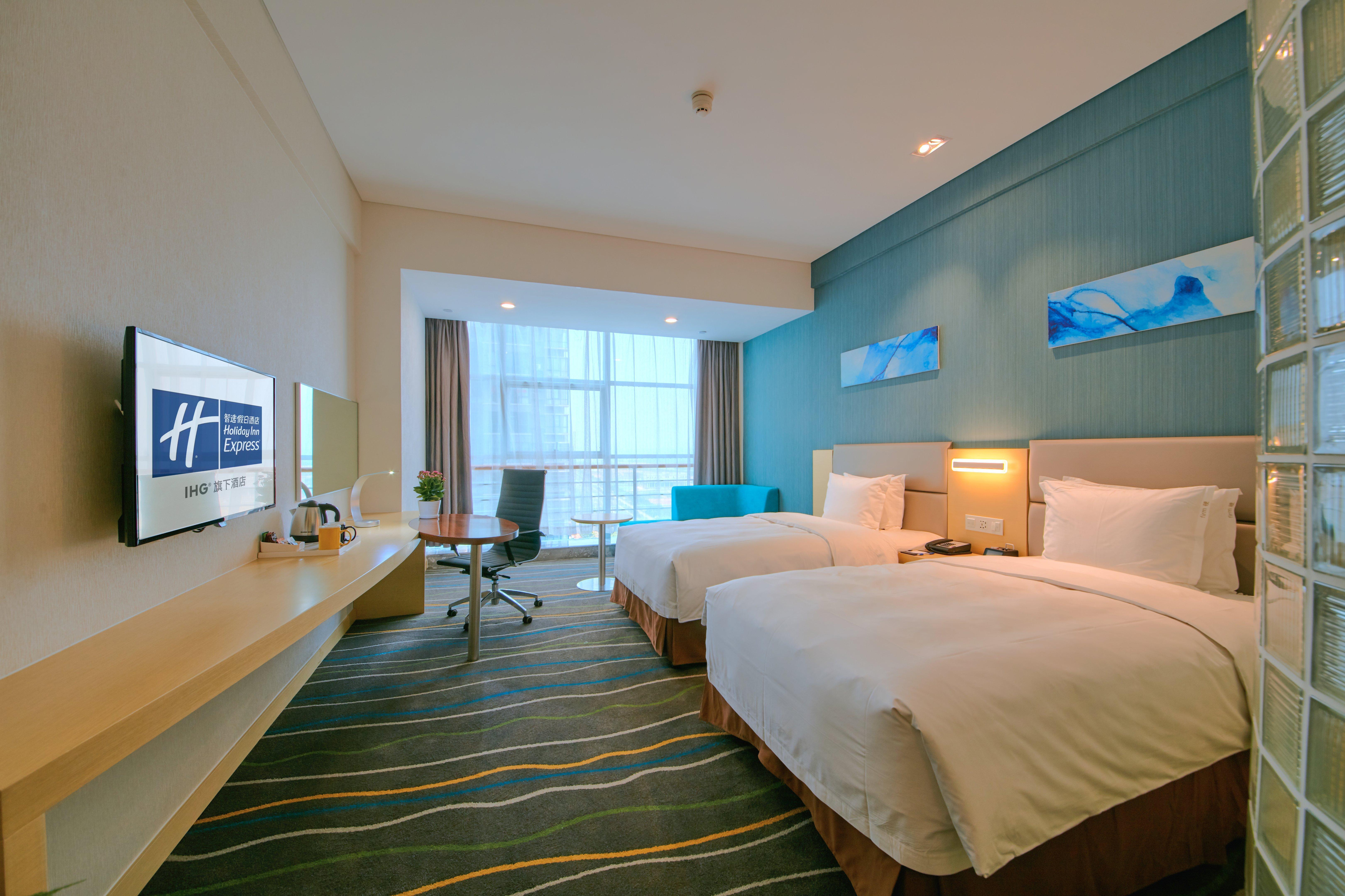 Holiday Inn Express Luoyang Yichuan By Ihg Екстер'єр фото
