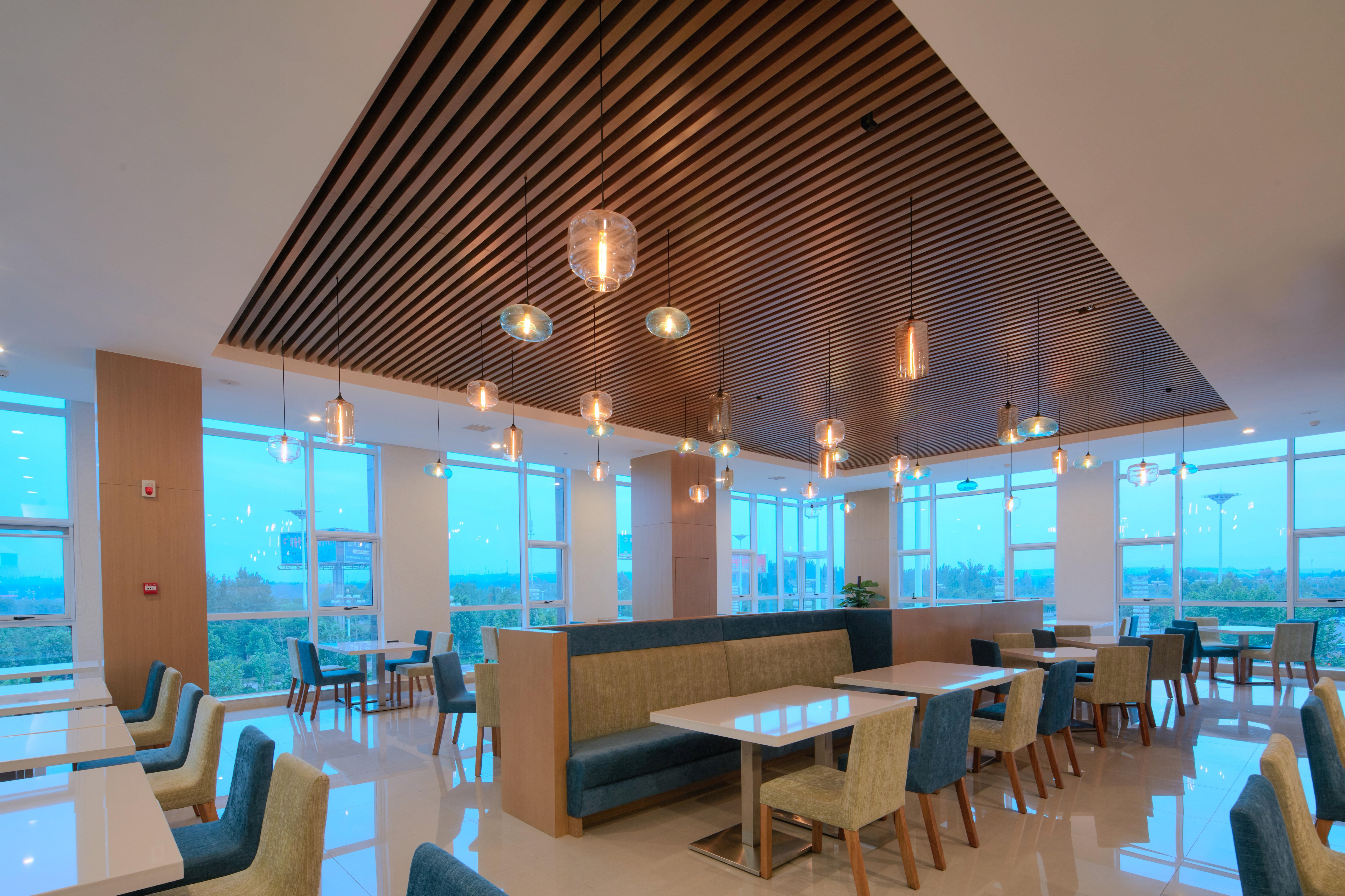 Holiday Inn Express Luoyang Yichuan By Ihg Екстер'єр фото