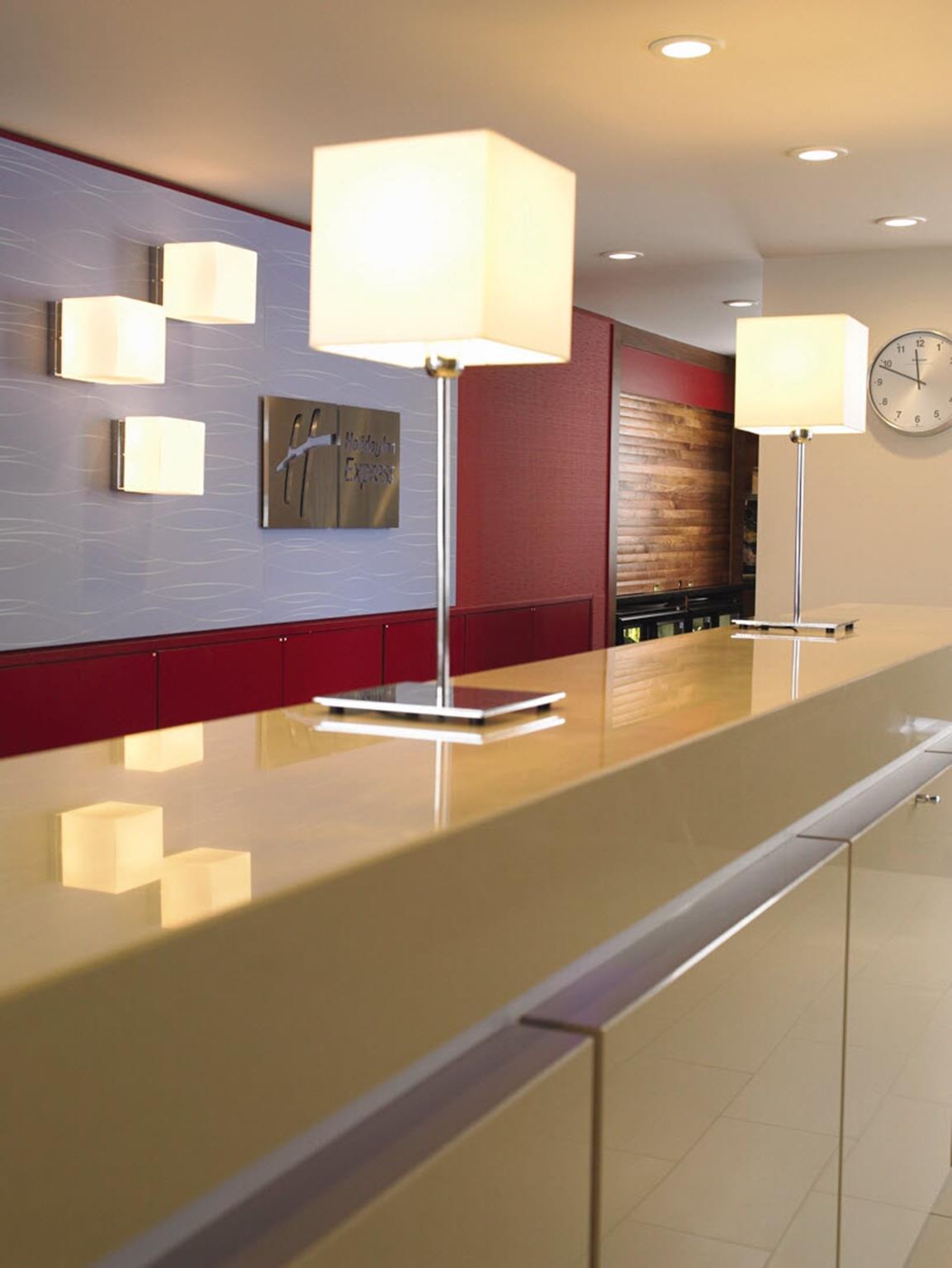 Holiday Inn Express Luoyang Yichuan By Ihg Екстер'єр фото