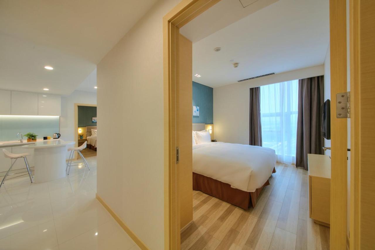 Holiday Inn Express Luoyang Yichuan By Ihg Екстер'єр фото