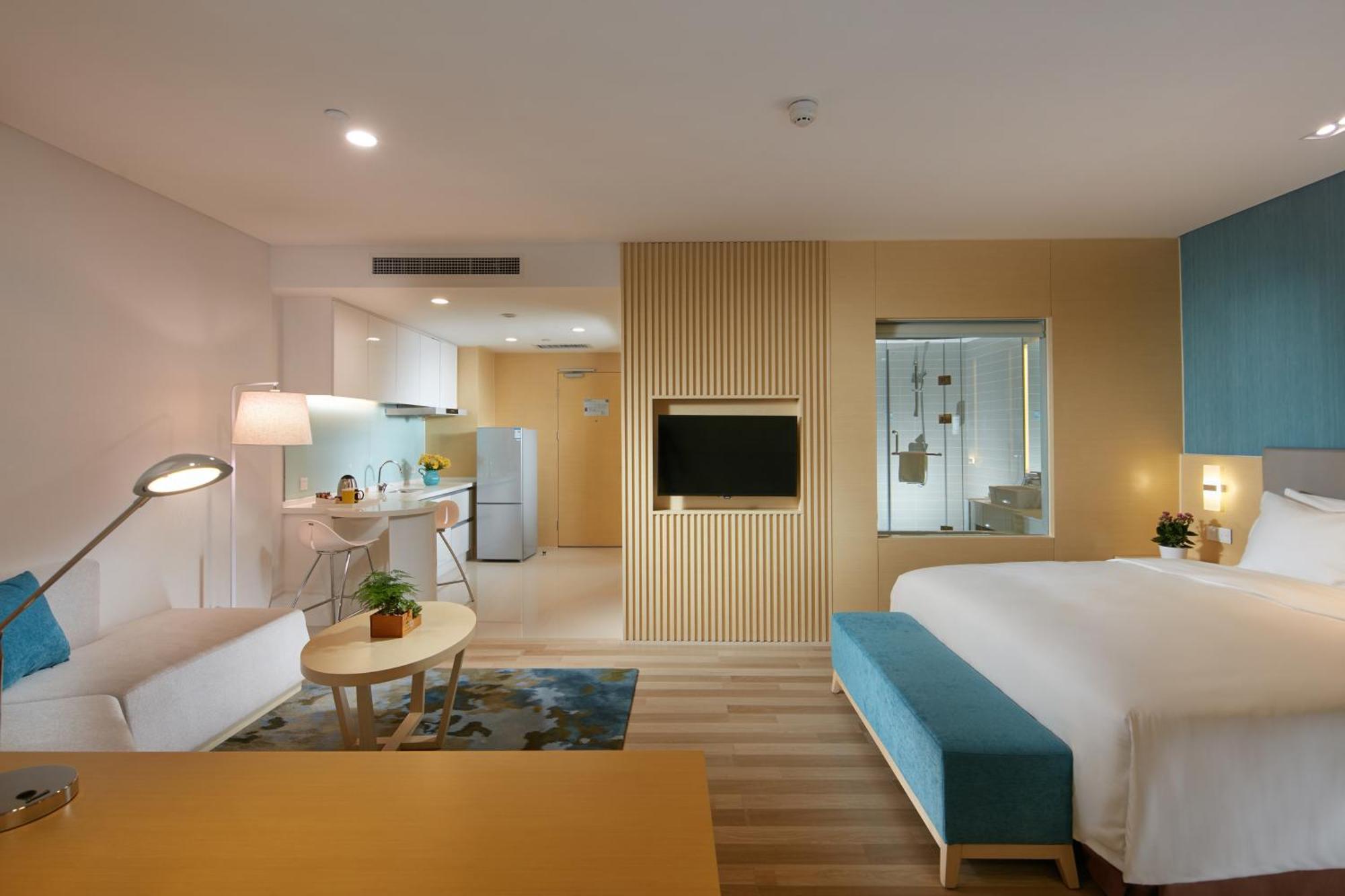 Holiday Inn Express Luoyang Yichuan By Ihg Екстер'єр фото